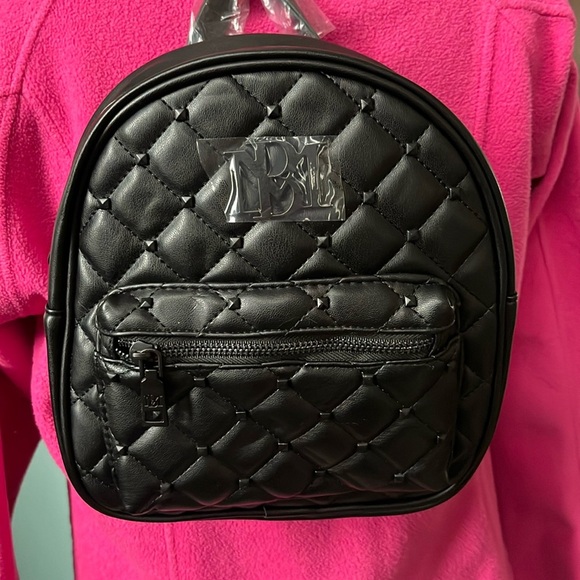 Badgley Mischka Mini Backpack Black Vegan Leather Quilted Puffer front pocke - Picture 3 of 12